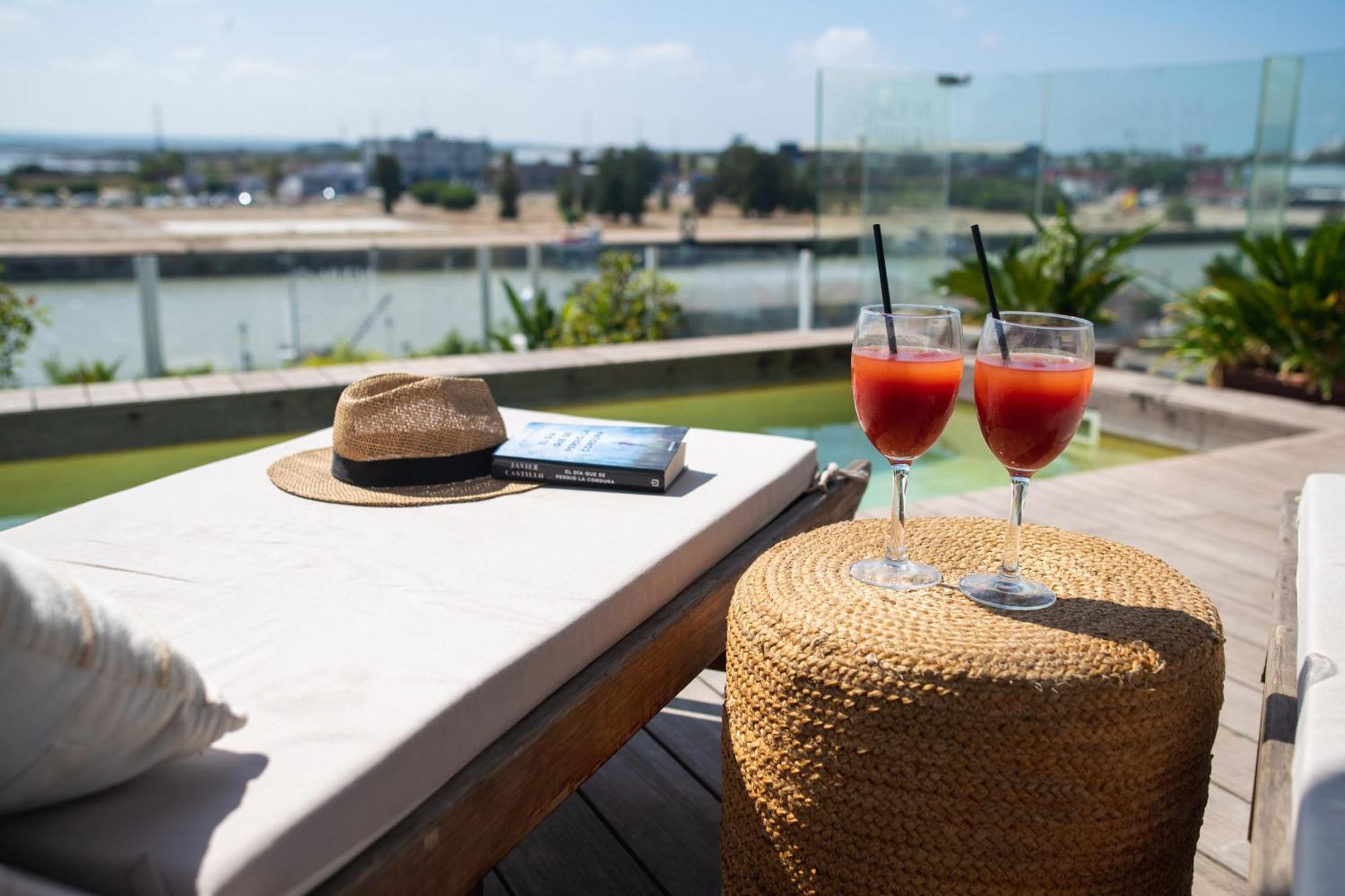 Apartamentos Nueva Ribera El Puerto de Santa María Exteriör bild